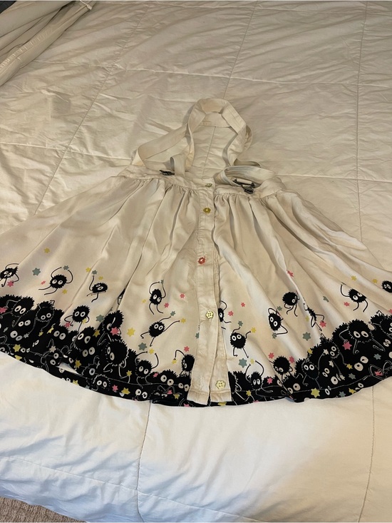 Her Universe Dresses & Skirts - Black Spirited Away Characters on White Skirt Elasticized Waistband Sz M. Lined.